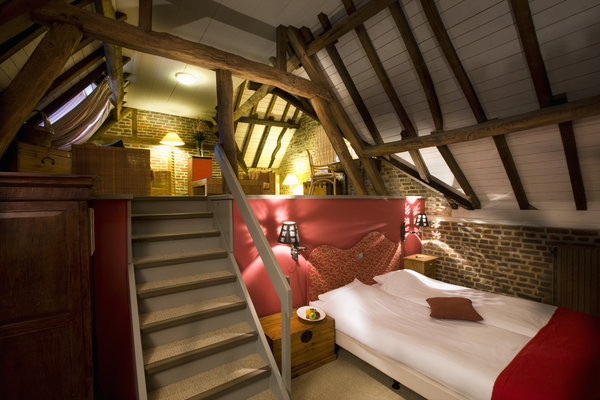 自然舒適的酒店客房空間 自然舒適的酒店客房空間