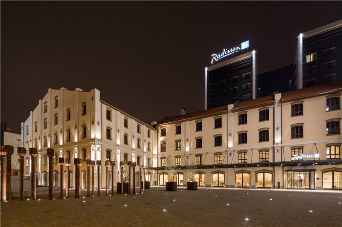 新舊結(jié)合的經(jīng)典 國外改造而成的四星級精品酒店外觀設(shè)計(jì)案例 新舊結(jié)合的經(jīng)典 國外改造而成的四星級精品酒店外觀設(shè)計(jì)案例