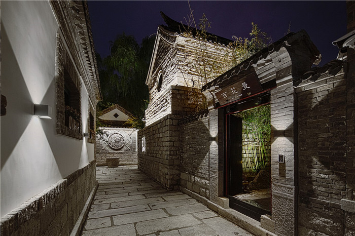 山東濟南百花洲古建筑落群改精品酒店設計案例 山東濟南百花洲古建筑落群改精品酒店設計案例