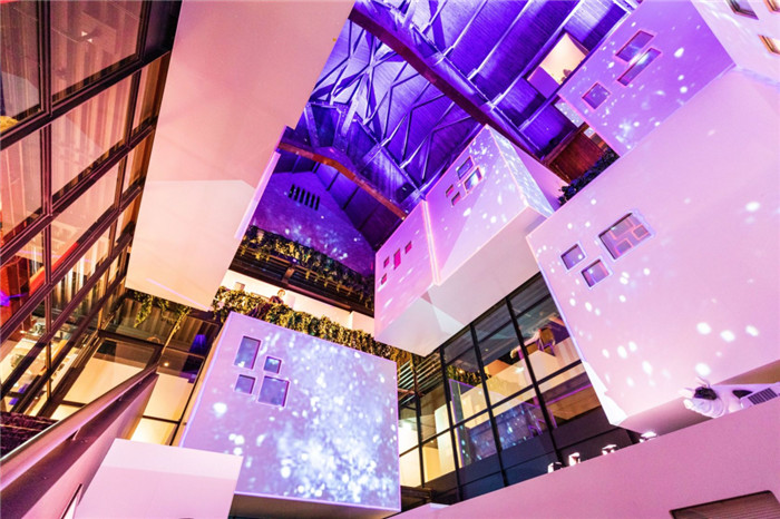 國外社交型精品酒店中庭設(shè)計(jì)方案 多種房型超新奇 國外社交型精品酒店中庭設(shè)計(jì)方案 多種房型超新奇