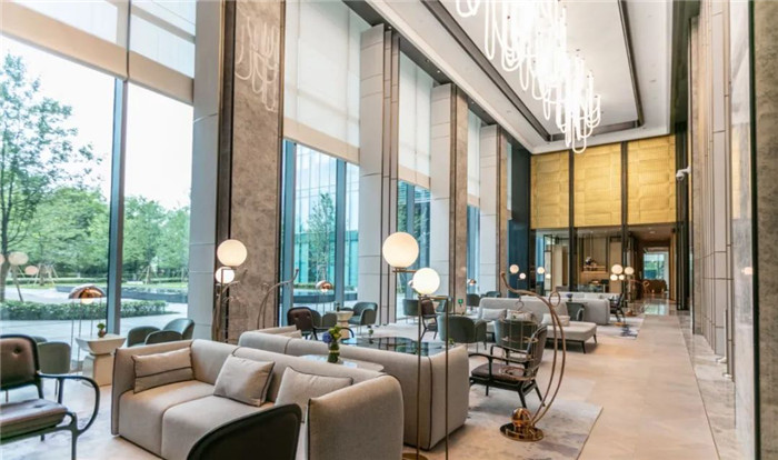 勃朗走進(jìn)杭州遠(yuǎn)洋凱賓斯基酒店 見證百年酒店變遷 勃朗走進(jìn)杭州遠(yuǎn)洋凱賓斯基酒店 見證百年酒店變遷