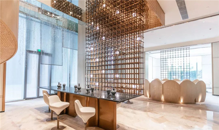 勃朗走進(jìn)杭州遠(yuǎn)洋凱賓斯基酒店 見證百年酒店變遷 勃朗走進(jìn)杭州遠(yuǎn)洋凱賓斯基酒店 見證百年酒店變遷