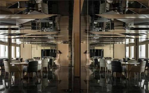 重慶最新精品商務(wù)酒店設(shè)計推薦:半云半月酒店餐廳設(shè)計 重慶最新精品商務(wù)酒店設(shè)計推薦:半云半月酒店餐廳設(shè)計