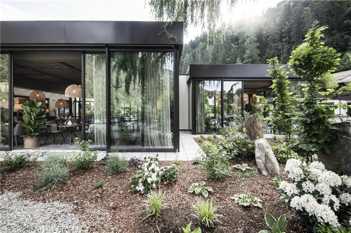 城市郊游目的地 意大利小鎮(zhèn)休閑度假酒店景觀設(shè)計(jì)方案 城市郊游目的地 意大利小鎮(zhèn)休閑度假酒店景觀設(shè)計(jì)方案