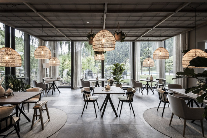 城市郊游目的地 意大利小鎮(zhèn)休閑度假酒店餐廳設(shè)計(jì)方案 城市郊游目的地 意大利小鎮(zhèn)休閑度假酒店餐廳設(shè)計(jì)方案