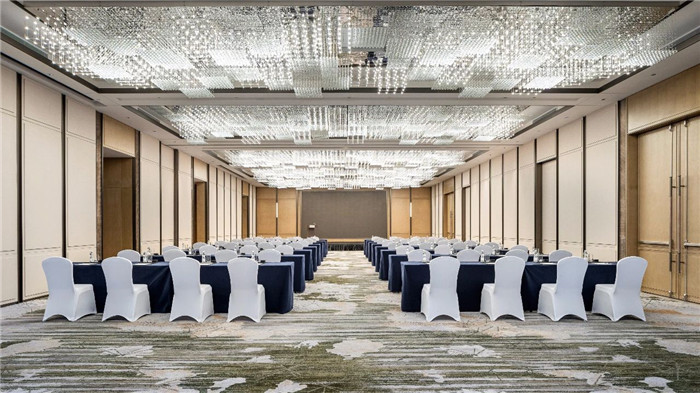 酒店宴會廳設計-現(xiàn)代手法演繹西蜀風情 四川首家萬怡酒店設計賞析 酒店宴會廳設計-現(xiàn)代手法演繹西蜀風情 四川首家萬怡酒店設計賞析