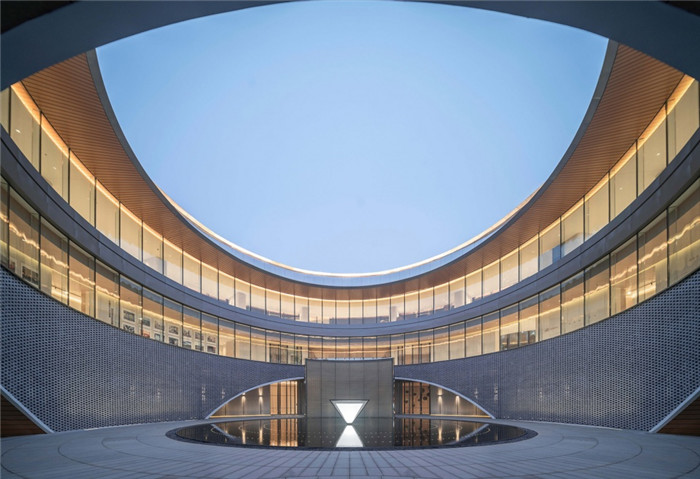 以中原文化為主題的鄭州鄭風(fēng)酒店建筑設(shè)計(jì)方案 以中原文化為主題的鄭州鄭風(fēng)酒店建筑設(shè)計(jì)方案