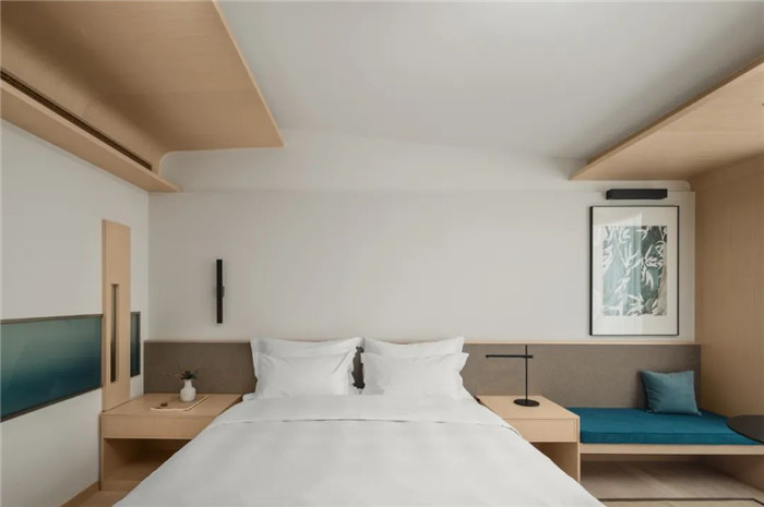 非標(biāo)準(zhǔn)化五星級酒店酒店客房升級改造設(shè)計案例 非標(biāo)準(zhǔn)化五星級酒店酒店客房升級改造設(shè)計案例