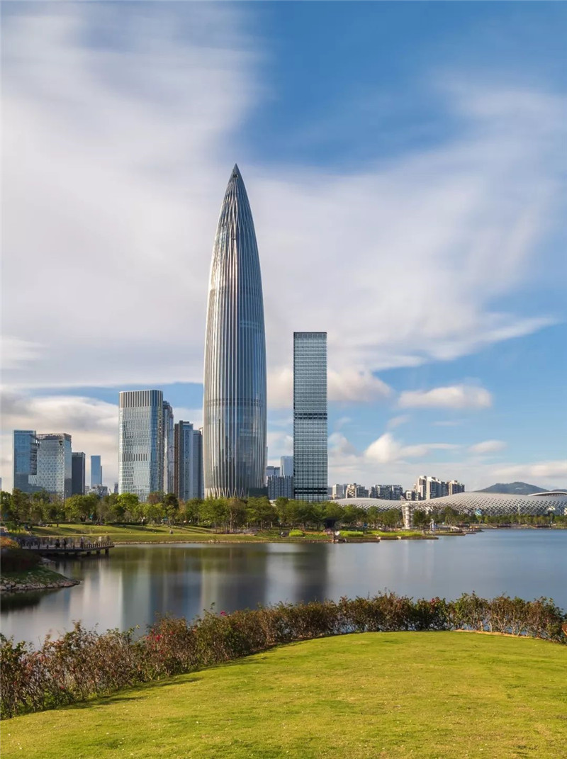 皇冠假日酒店首家時尚年輕化五星級酒店設(shè)計賞析 皇冠假日酒店首家時尚年輕化五星級酒店設(shè)計賞析