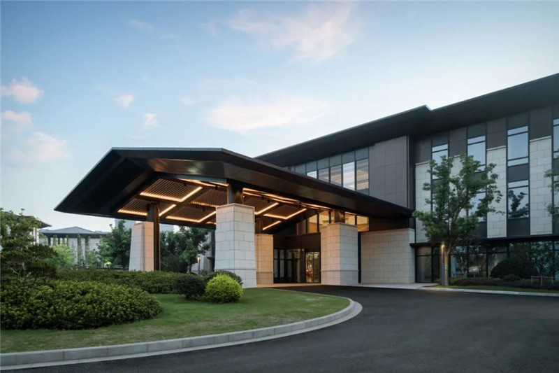 新中式度假酒店設(shè)計(jì)推薦:蘇州東太湖大酒店 新中式度假酒店設(shè)計(jì)推薦:蘇州東太湖大酒店