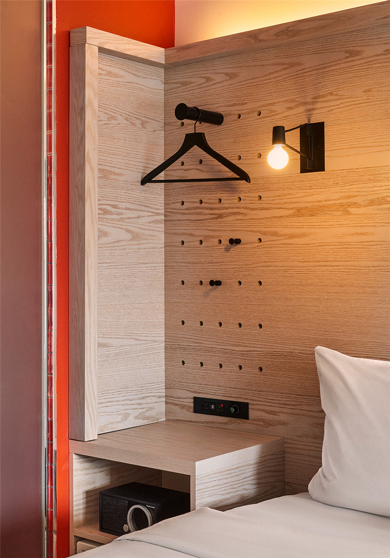 五彩繽紛的瑞迪歐精品酒店設(shè)計(jì)方案賞析 五彩繽紛的瑞迪歐精品酒店設(shè)計(jì)方案賞析