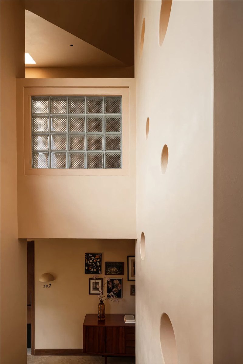 無風格設計 瀘沽湖秋山民宿酒店設計方案賞析 無風格設計 瀘沽湖秋山民宿酒店設計方案賞析