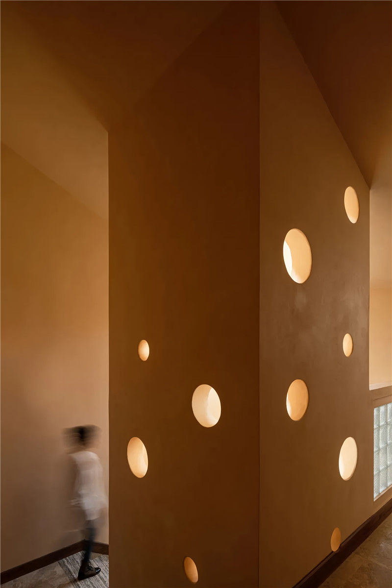 無風格設計 瀘沽湖秋山民宿酒店設計方案賞析 無風格設計 瀘沽湖秋山民宿酒店設計方案賞析