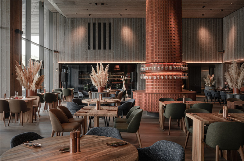 烏克蘭艾米麗大酒店Terra餐廳設計方案