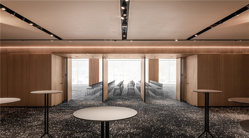 簡約而實用的艾米麗酒店會議廳設計方案 簡約而實用的艾米麗酒店會議廳設計方案