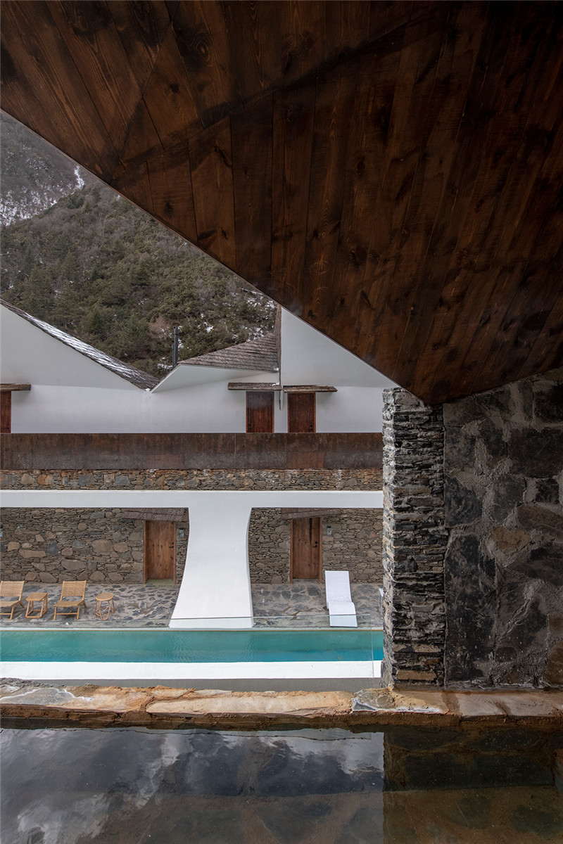 四川康定RGB特色野奢溫泉民宿改造設(shè)計(jì) 四川康定RGB特色野奢溫泉民宿改造設(shè)計(jì)