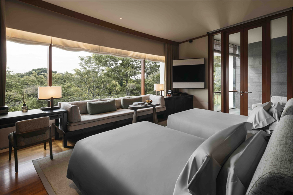 1678195160719491.jpg 10358629_08144258-capella-singapore-premier-garden-twin-room_cover_2000x1334.jpg