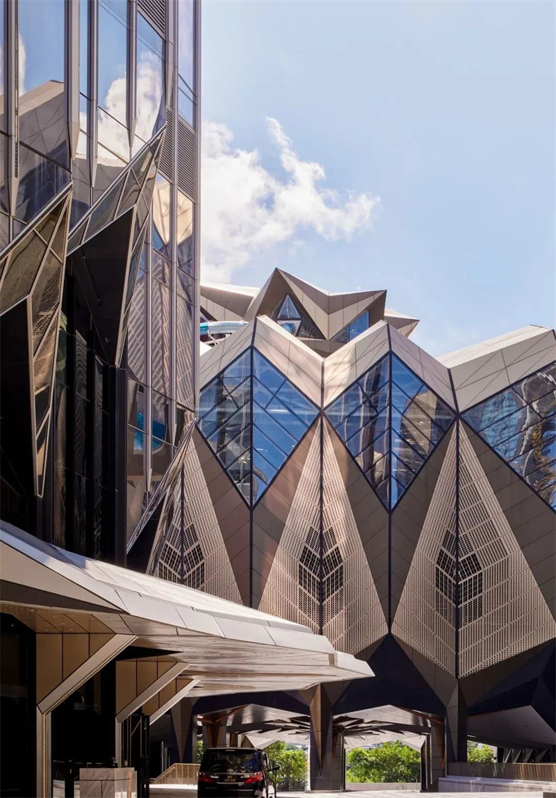 以電影為靈感的澳門新濠影匯W酒店設(shè)計(jì)賞析 以電影為靈感的澳門新濠影匯W酒店設(shè)計(jì)賞析