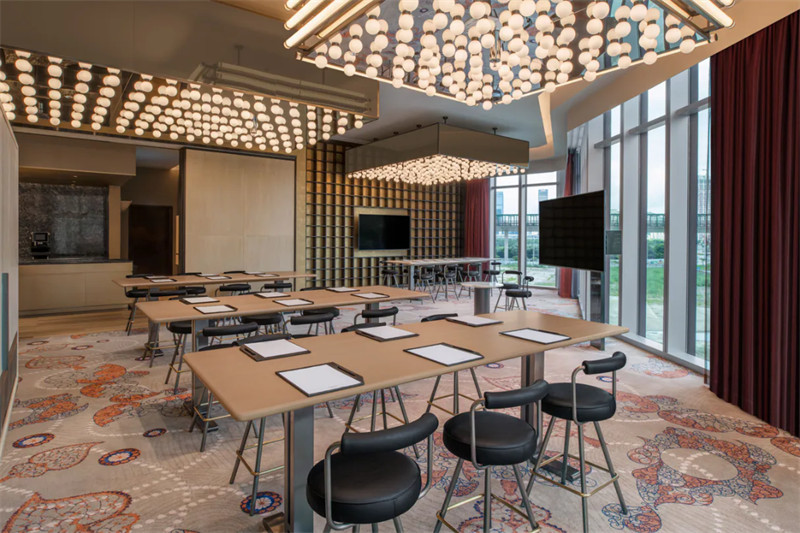 以電影為靈感的澳門新濠影匯W酒店設(shè)計(jì)賞析 以電影為靈感的澳門新濠影匯W酒店設(shè)計(jì)賞析