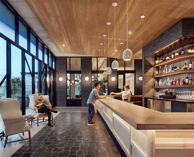 迎合社區(qū)年輕化  奧斯汀ARRIVE酒店翻新改造設(shè)計(jì)