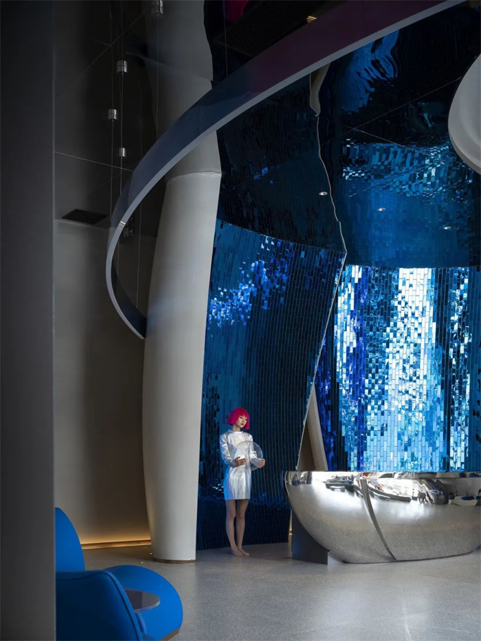 迎合年輕人的太空宇宙未來湯泉生活館設計案例 迎合年輕人的太空宇宙未來湯泉生活館設計案例