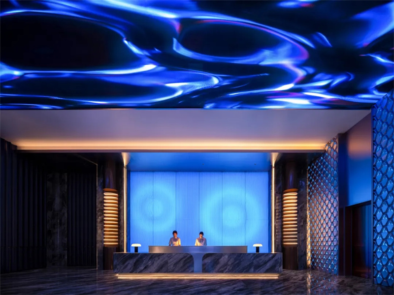 專(zhuān)為年輕人打造的前衛(wèi)科幻藝術(shù)湯泉洗浴設(shè)計(jì)案例 專(zhuān)為年輕人打造的前衛(wèi)科幻藝術(shù)湯泉洗浴設(shè)計(jì)案例