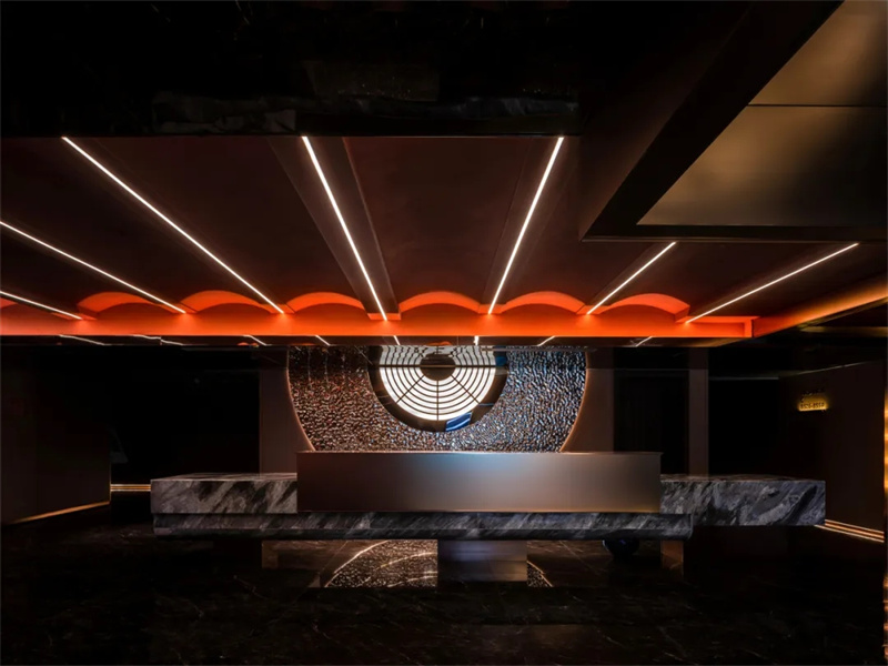 專(zhuān)為年輕人打造的前衛(wèi)科幻藝術(shù)湯泉洗浴設(shè)計(jì)案例 專(zhuān)為年輕人打造的前衛(wèi)科幻藝術(shù)湯泉洗浴設(shè)計(jì)案例