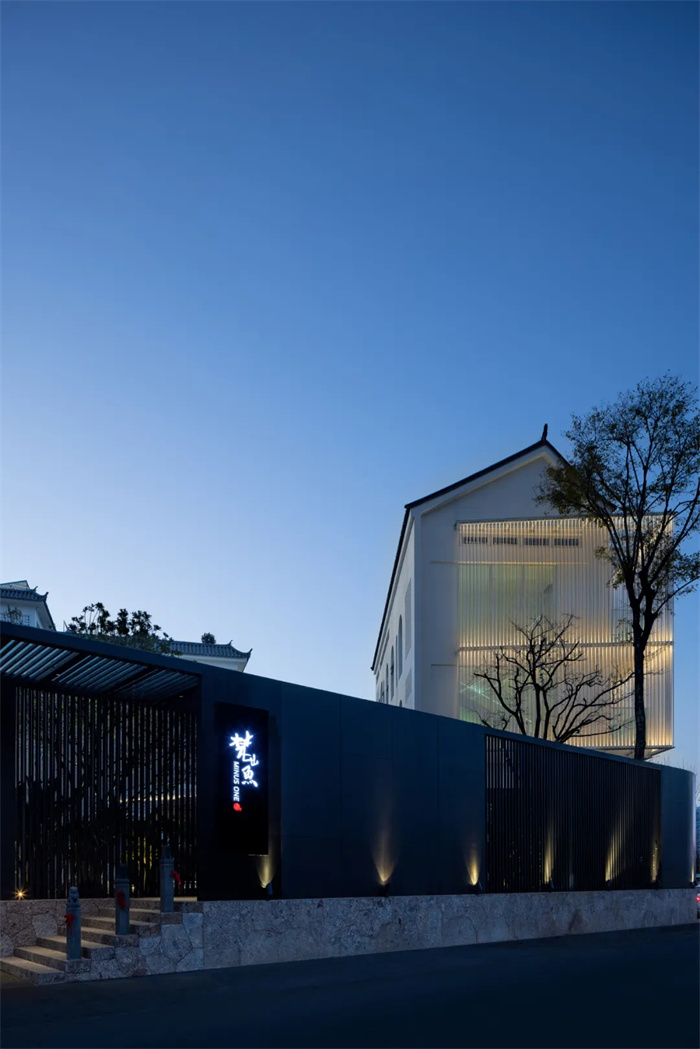 云南梵山魚溫泉度假民宿酒店改造設(shè)計(jì)案例 云南梵山魚溫泉度假民宿酒店改造設(shè)計(jì)案例